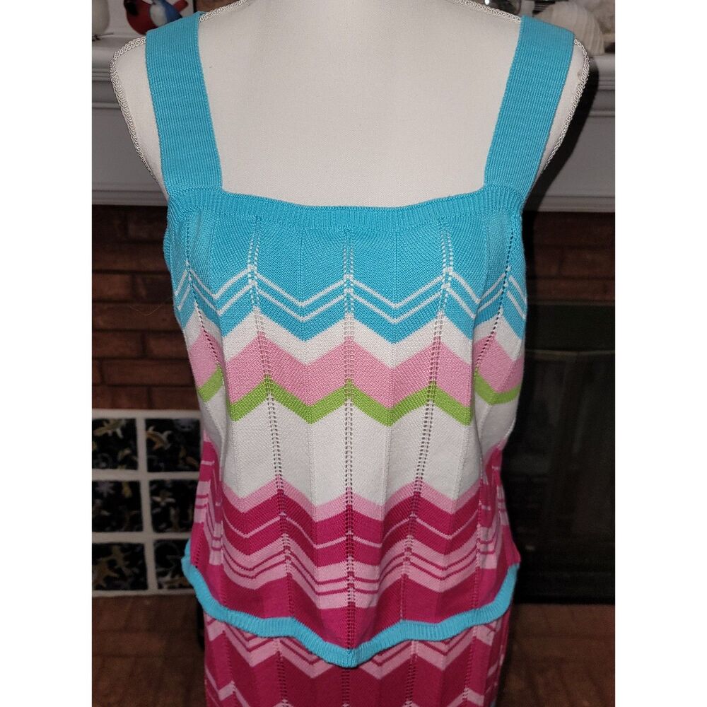 NEW YORK & CO 2 Piece Knitted Large Halter Top & XL Mermaid Style Maxi Skirt NWT